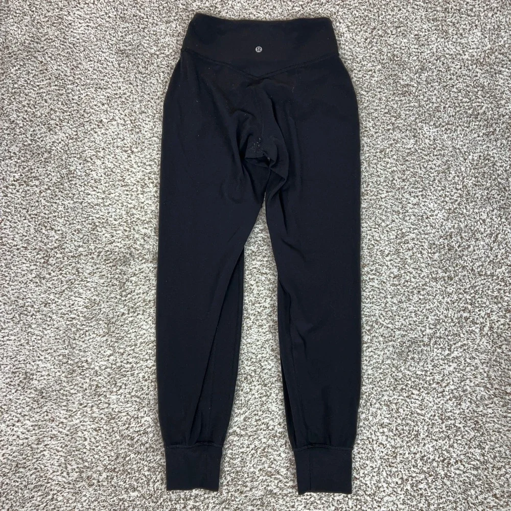 Lululemon Jogger Womens 4 Black Yoga Nulu Align High Rise Pockets Workout Gym